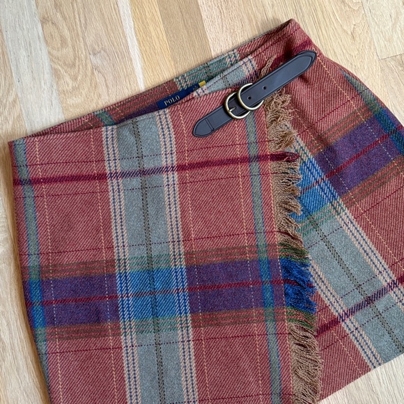 Polo Ralph Lauren Wool Plaid Mini Wrap Skirt - Picture 3 of 6
